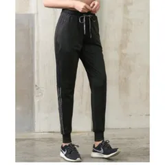 Quần Jogger Nữ Phối Lưới Sọc Trắng Tập Gym Thể Thao Yoga - Chất Liệu Co Dãn, Thấm Hút Mồ Hôi, Siêu Đẹp