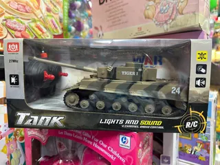 Đồ Chơi Xe Tăng Điều Khiển Từ Xa 539-1 - Có Đèn Âm Thanh, Chơi Điện Tử Thú Vị, Quà Tặng Trẻ Em Sáng Tạo