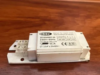 Tăng phô cho đèn diệt côn trùng công suất 30W