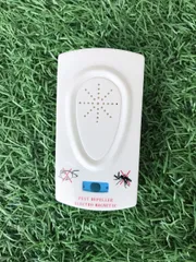 Máy đuổi chuột PEST REPELLER