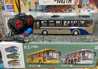 Đồ Chơi Xe Ô Tô Bus Điều Khiển Từ Xa - Sạc Pin, Màu Ngẫu Nhiên, Trải Nghiệm Vui Vẻ Cho Trẻ Em
