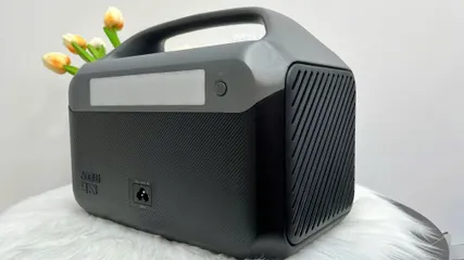 Trạm Sạc Di Động Mentech MT600 600W - Dung Lượng 307.2Wh, 2 Cổng USB-C 100W & 60W, Sạc 220V Cho Các Thiết Bị Điện Tử