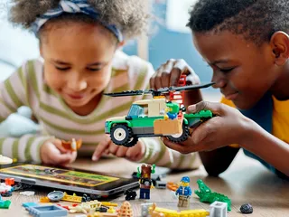 Bộ Đồ Chơi Xếp Hình LEGO City Wild Animal Rescue Missions 60353 - Giải Cứu Động Vật Hoang Dã cho Trẻ 6+