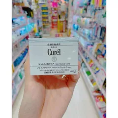 Kem dưỡng trắng da Curel Whitening  Care Moisture Facial Cream
