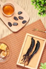 Thiên Sâm Tẩm Mật Ong Cao Cấp Jung Kian 300g (4-6 củ) - Tăng Cường Miễn Dịch & Nâng Cao Sức Khỏe Từ Thiên Nhiên