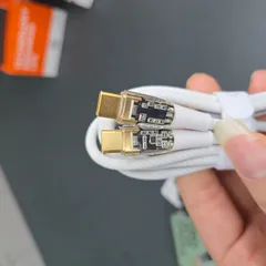 Cáp Sạc Nhanh Type C to Type C 100W Remax - Sạc Siêu Nhanh, Thiết Kế Trong Suốt, Chống Chai Pin, Tương Thích iPhone 15 và Android