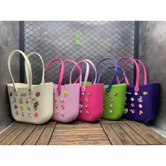 Túi Crocs Stick 5 Màu – Tặng FULL Charm Ngẫu Nhiên, Siêu Xinh Đi Biển & Đi Chơi