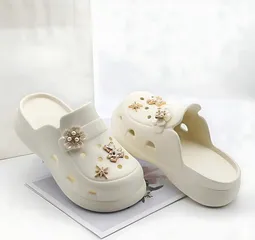 Sục Crocs Nữ Độn Đế 5cm, Giày Cross Mũi Tròn Chống Trơn, Siêu Nhẹ, Không Thấm Nước, Thời Trang, Tăng Chiều Cao