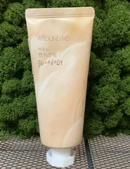Kem Dưỡng Da Tay Welcos Around Me 60g - Làm Mềm, Dưỡng Ẩm Trắng Sáng Da Hàn Quốc, Phục Hồi Độ Đàn Hồi Da, Hương Thơm Dễ Chịu