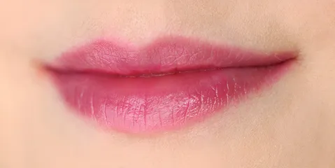 Son Màu Siêu Dưỡng L'Oreal Infallible Sexy Balm Sheer 106 Clueless & 111 Go Pretty or Go Home - Chăm Sóc Môi Đáng Yêu, Bền Màu