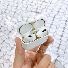 Miếng Dán Kim Loại Chống Bám Bẩn cho AirPods Pro 1 2 - Bảo Vệ Chống Bụi, Trầy Xước - Phụ Kiện Hoàn Hảo cho Tai Nghe AirPods