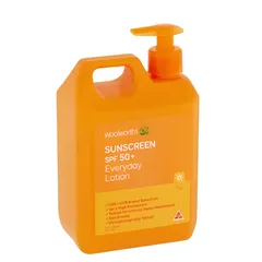 Kem Chống Nắng Woolworths Everyday SPF 50+ 1L - Bảo Vệ Da Toàn Diện, Chống Nước, Phù Hợp Gia Đình, An Toàn Cho Mọi Loại Da