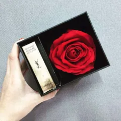 Hộp Quà Hoa Hồng Đựng Son Môi Sang Trọng - Thiết Kế Hiện Đại, Ngăn Đựng Son Riêng, Quà Tặng Độc Đáo Cho Phái Đẹp