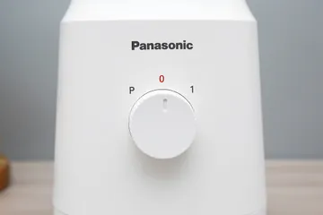 Máy xay sinh tố Panasonic MX-EX1001WRA 450W - Cối 1L, Lưỡi Thép Không Gỉ, Đa Năng Xay Sinh Tố và Rau Củ, An Toàn, Tiện Lợi