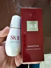 Ảnh đánh giá Serum dưỡng trắng da SK-II Genoptics Aura Essence 50ml - Giúp da sáng khỏe, ngăn lão hóa, phù hợp cho phụ nữ trên 30 tuổi