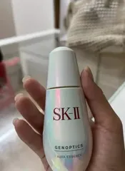 Ảnh đánh giá Serum dưỡng trắng da SK-II Genoptics Aura Essence 50ml - Giúp da sáng khỏe, ngăn lão hóa, phù hợp cho phụ nữ trên 30 tuổi