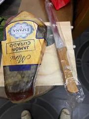Ảnh đánh giá Đùi Heo Muối Mini Jamon Curado Espana - Hương Vị Thơm Ngon Đậm Đà, Món Ăn Truyền Thống Tây Ban Nha 1kg Hộp Sang Trọng