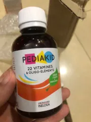 Ảnh đánh giá [Hàng nhập khẩu] Siro Pediakid 22 Vitamines cho trẻ từ 6 tháng - Vitamin tổng hợp 22 loại, dễ uống vị cam và mơ, tăng cường sức đề kháng, phát triển toàn diện.