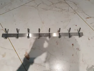 Ảnh đánh giá Thanh treo đồ Inox 304 8 chấu - Trang trí nhà cửa hiện đại - Thiết kế sang trọng, bền bỉ, chịu lực tốt, điểm nhấn không gian nội thất