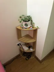 Ảnh đánh giá Kệ Góc Đứng Tường Đa Năng Màu Vân Gỗ - Tiện Ích Trang Trí Nội Thất, Tiết Kiệm Không Gian Phòng Khách, Phòng Ngủ, Bếp 81x25cm