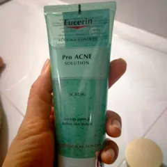 Ảnh đánh giá Gel Tẩy Tế Bào Chết Da Mụn Eucerin Pro Acne Scrub 100ml - Chăm Sóc Da Mụn Hiệu Quả, Ngăn Ngừa Mụn Đầu Đen, Làm Sạch Sâu Lỗ Chân Lông