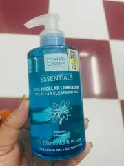 Ảnh đánh giá Sữa rửa mặt Martiderm Essentials Micellar Cleansing 200ml - Gel làm sạch cho mọi loại da, dưỡng ẩm, chống oxy hóa, an toàn cho da nhạy cảm