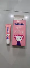 Ảnh đánh giá Kem Dưỡng Môi Cho Mẹ Và Bé Kutieskin 10g - Dưỡng Ẩm, Không Chứa Silicone, Paraben, Phục Hồi Môi Khô Nẻ, Chiết Xuất Tự Nhiên