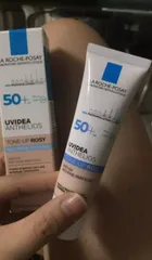 Ảnh đánh giá Kem Chống Nắng Nâng Tone La Roche-Posay Uvidea Anthelios Rosy SPF50+ - Cải Thiện Sắc Tố Da, Sáng Mịn, Chống Nắng Hiệu Quả