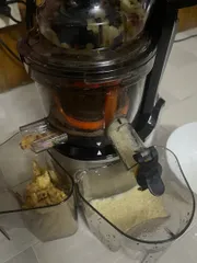 Ảnh đánh giá Máy Ép Chậm Olivo SJ210 - Ép Kiệt Bã 97% Với Công Suất 200W, Tốc Độ 40 Vòng/Phút, Lưới Lọc Tiện Lợi для Rau Củ, Trái Cây