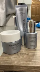 Ảnh đánh giá Serum Neutrogena Rapid Wrinkle Repair 29ml - Chống Lão Hóa, Giảm Nếp Nhăn, Cải Thiện Độ Sáng, Sản Phẩm Chăm Sóc Da Chuyên Sâu