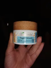 Ảnh đánh giá Kem Dưỡng Ẩm Sáng Da Bielenda Vegan Muesli Krem - Dưỡng Ẩm, Làm Sáng, Chiết Xuất Thực Vật, Phù Hợp Cho Mọi Loại Da