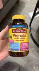 Ảnh đánh giá [Hàng Nhập khẩu] Vitamin tổng hợp dành cho bà bầu Nature Made Prenatal Folic Acid + DHA - 150 viên hỗ trợ sức khỏe mẹ và sự phát triển thai nhi, ngăn dị tật ống thần kinh.