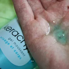 Ảnh đánh giá Sữa Rửa Mặt Dạng Gel Ducray Keracnyl Cho Da Nhờn Mụn - Làm Sạch Dịu Nhẹ, Kiểm Soát Dầu, Chống Mụn 200ml
