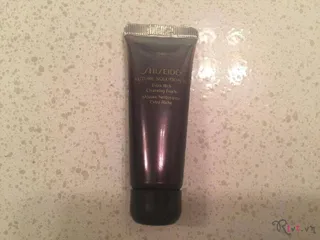 Ảnh đánh giá Sữa Rửa Mặt Shiseido Future Solution LX Extra Rich 125ml - Dưỡng Sáng Da, Làm Sạch Sâu, Chống Lão Hóa, Cho Làn Da Tươi Mát, Rạng Rỡ