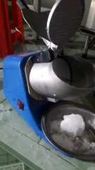 Ảnh đánh giá Máy Bào Đá Tuyết 2 Lưỡi Dao Thế Hệ Mới - Thiết Kế Nhỏ Gọn, Tiết Kiệm Điện 380W, Vận Hành Êm Ái, Phù Hợp Quán Cafe & Nhà Hàng