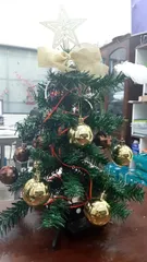 Ảnh đánh giá Cây Thông Noel Mini Để Bàn 60cm Kèm Phụ Kiện Trang Trí Giáng Sinh - Quà Tặng Lễ Hội Trang Trí Nhà Cửa
