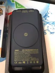 Ảnh đánh giá Pin sạc dự phòng không dây 10000mAh Remax RPP-226 - Sạc nhanh nhiều thiết bị, công nghệ tiên tiến, thiết kế tiện lợi, màu đen