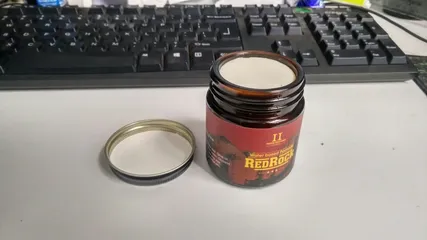 Ảnh đánh giá Sáp Vuốt Tóc Saigon Hustlers Pomade Red Rock - Độ Giữ Nếp Cao, Phong Cách Cổ Điển Cho Tóc Pompadour, Slicked Back, Undercut - 114g