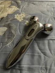 Ảnh đánh giá Cây Lăn Massage Trẻ Hóa Da Kakusan KB-213 Năng Lượng Mặt Trời - Giúp Loại Bỏ Cellulite và Cải Thiện Dấu Hiệu Lão Hóa Da