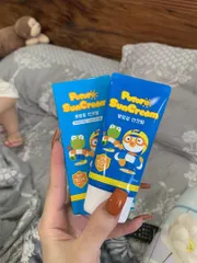 Ảnh đánh giá Kem Chống Nắng Pororo Sun Cream SPF 50+ PA+++ Cho Bé - Bảo Vệ Da Khỏi Tia UV, Chống Thấm Nước, Thiết Kế Đáng Yêu