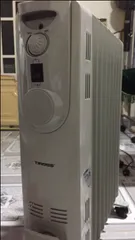 Ảnh đánh giá Máy Sưởi Dầu Tiross TS923 9 Thanh Nhiệt 2200W - Sưởi Ấm Nhanh, Điều Chỉnh Nhiệt Độ Thông Minh, Thiết Kế Nhỏ Gọn, Tiết Kiệm Điện