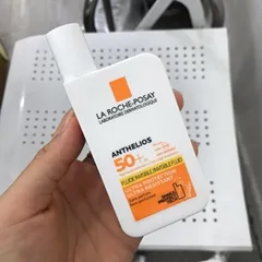 Ảnh đánh giá Kem Chống Nắng Dạng Sữa La Roche-Posay Anthelios Fluide Invisible SPF 50+ - Hỗ Trợ Bảo Vệ Da Nhạy Cảm, Không Nhờn, Không Vệt Trắng