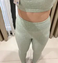 Ảnh đánh giá Bộ Đồ Tập Gym Nữ S210513-1 - Áo Bra 4 Dây Đan Chéo Lưng và Quần Legging Cạp Cao Thời Trang, Chất Liệu Thun Cao Cấp