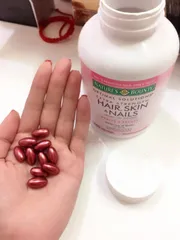 Ảnh đánh giá (Xách tay) Viên Uống Hair Skin Nails Nature's Bounty - Hỗ Trợ Đẹp Da, Tóc, Móng Chắc Khỏe Từ Mỹ - Giải Pháp Cho Tóc Mọc Nhanh Chóng chính hãng