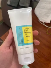 Ảnh đánh giá Sữa Rửa Mặt Cosrx Low pH Good Morning Gel Cleanser 150ml - Gel Chăm Sóc Da Dịu Nhẹ, Phù Hợp Mọi Loại Da, Chứa BHA và Tràm Trà