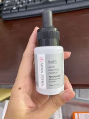 Ảnh đánh giá Serum làm trắng da Mona Frema White Equation 30ml - Chứa 2% Vitamin C, làm sáng và đều màu da, phù hợp cho mọi loại da