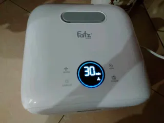 Ảnh đánh giá Máy Tiệt Trùng Sấy Khô Bình Sữa UV Fatzbaby Thunder 4 FB4716TN - Dung Tích 10 Lít, Tiệt Trùng Nhanh Chóng và Hiệu Quả cho Mẹ Bỉm Sữa