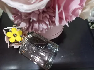 Ảnh đánh giá Nước hoa nữ Marc Jacobs Daisy Eau So Fresh EDT - Hương trái cây tươi mát, Dịu dàng, Trẻ trung - Quà tặng cho nàng yêu thích phong cách nữ tính