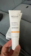 Ảnh đánh giá Kem Chống Nắng Neova Silc Sheer 2.0 SPF 40 - Dưỡng Da Mỏng Nhẹ, Bảo Vệ UVA/UVB, Che Khuyết Điểm, Phù Hợp Mọi Loại Da