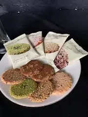 Ảnh đánh giá Bánh quy Moegino Nhật Bản cao cấp giòn tan - Hộp 60 gói vị đậu phộng, dừa, hạnh nhân, sữa trà xanh thơm ngon quà Tết lý tưởng